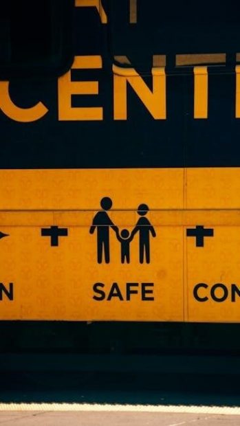 mandatory instruction sign